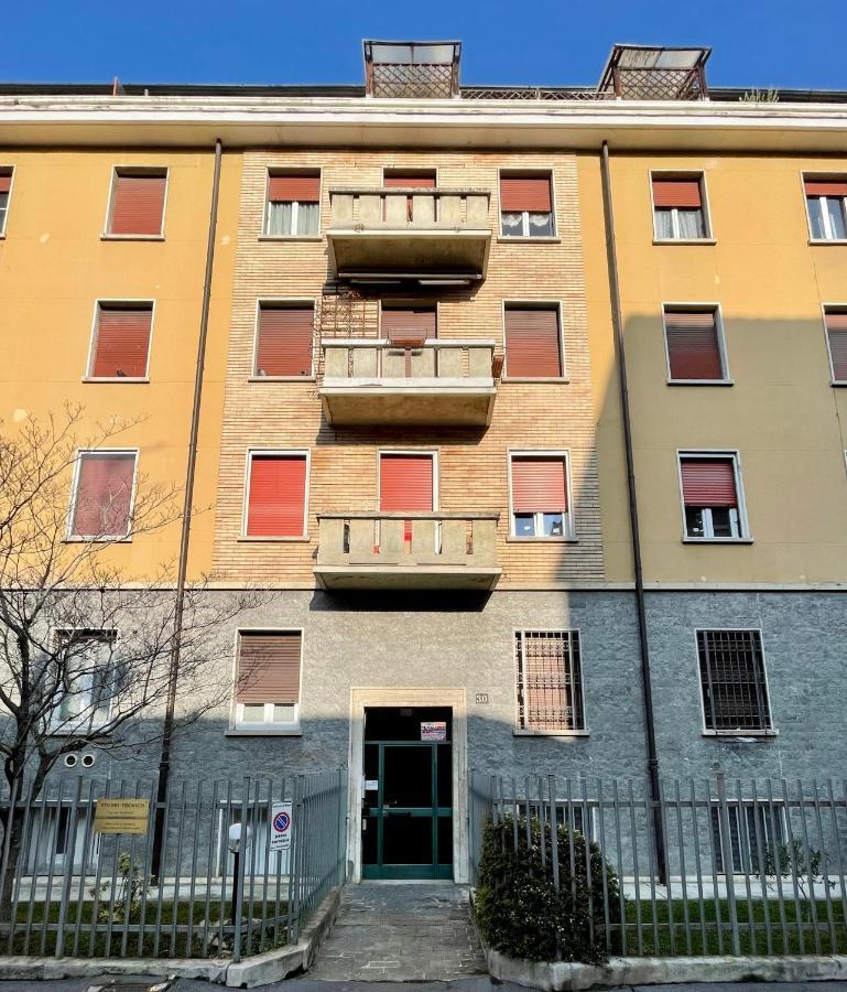 Homiesam - Yellow Dream & City Life Apartment Milano Exterior foto
