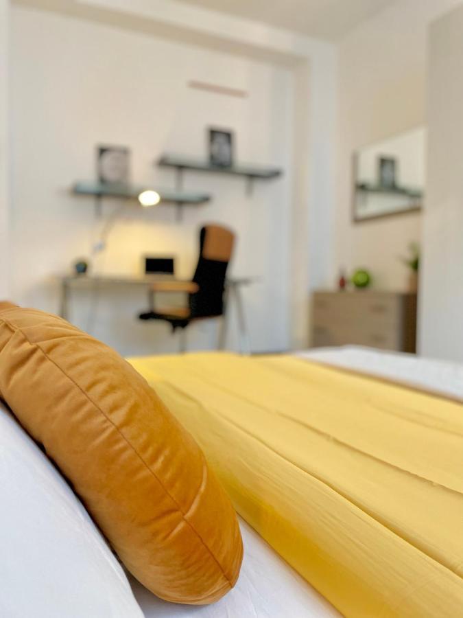 Homiesam - Yellow Dream & City Life Apartment Milano Exterior foto